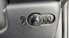 MINI Hatchback 1.5 Cooper Classic 3dr Auto Petrol Hatchback